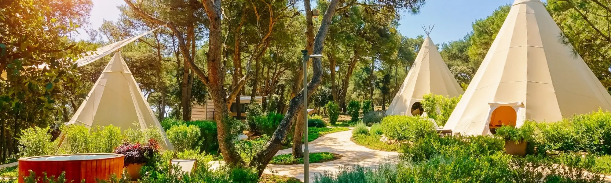 Find best glamping spots around the world