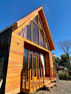 Cabin Linggayoni Dieng Spacious Three-Bedroom Cabin