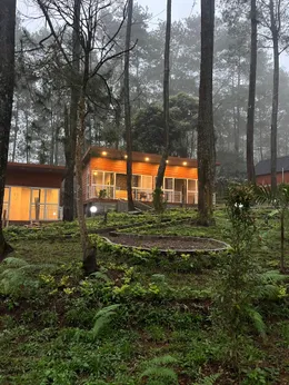 Cabinlyfe Resort by MHM