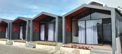 D’BAGOES Family Glamping Cozy Strawberry Garden Stay