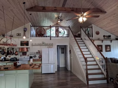 Daffodil Hill Farm – Carriage House