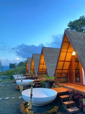Eco Luxury Glamping With Natural Hotspring