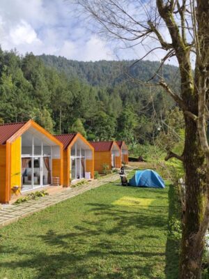Glamping Azalea Tawangmangu Scenic Mountain Retreat