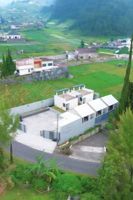 La Casa Glamping Luxury Escape Mount Lawu