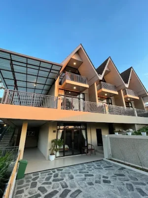 Lestarindo D’villas Stylish Villa Retreat