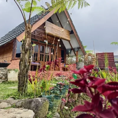 Omah Mamak Kemuning Glamping