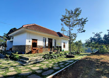 Omah Pinaringan Solo Cozy Garden Cottage