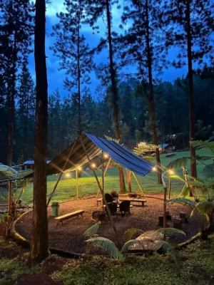Rumah Angsa Guci Glamping Charming Cottage Countryside Stay