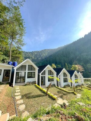 Ulya Cabin Tawangmangu Peaceful Glamping Retreat